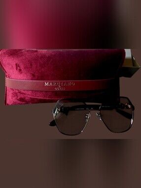 Marciano by GUESS Black And Gold RX Glasses With Box And Case. Authentic